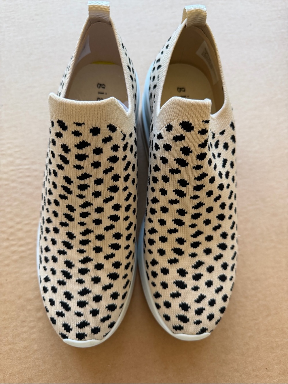 Gianni Bini Cream Slip-On Knit Wedge Sneakers with Black Spot Print - Picture 4 of 5